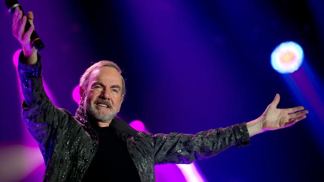 Neil Diamond celebrates 50 years with Adelaide tour in April | The ...