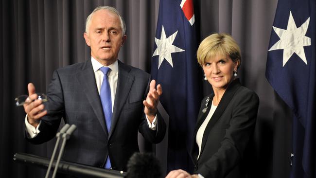 Newly elected Australian Prime Minister Malcolm Turnbull (L) speaks at a press conference with deputy leader Julie Bishop (R) after ousting Tony Abbott in a leadership ballot in Canberra on September 14, 2015.  Turnbull ousted Prime Minister Tony Abbott in a party leadership battle to become the country's next leader just two years after the increasingly unpopular conservative government came to power. AFP PHOTO / AFP / STR