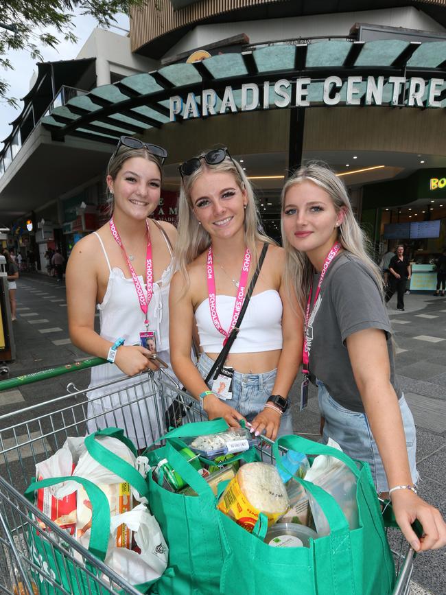 First afternoon of Schoolies in Surfers Paradise for 2021. From L-R Tiarna Lyons, McKenzie Richardson and Meg Toohey of Harvey Bay. Pic Mike Batterham