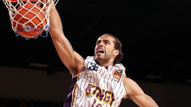 WOLLONGONG, AUSTRALIA - DECEMBER 16:  Xavier Cooks of the Kings dunks during the round 11 NBL match between Illawarra Hawks and Sydney Kings at WIN Entertainment Centre, on December 16, 2022, in Wollongong, Australia. (Photo by Mark Kolbe/Getty Images)