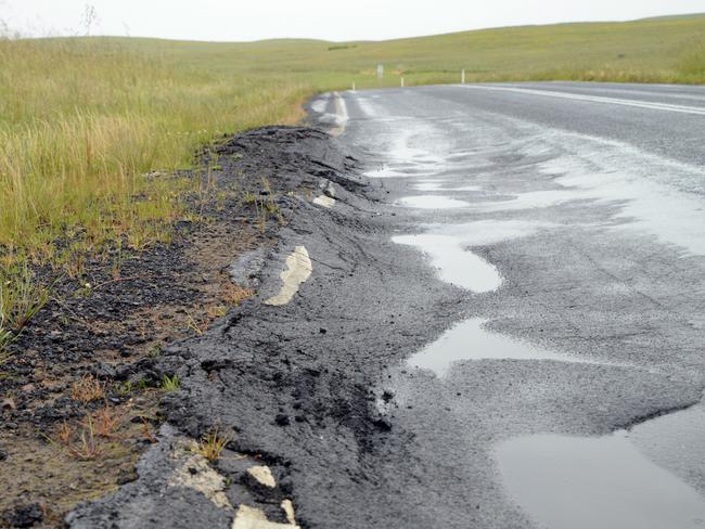 Australia’s worst road is the Glenelg Highway between Coleraine and Casterton, according to Trotters Coaches director Des Trotter. Picture: Karla Northcott