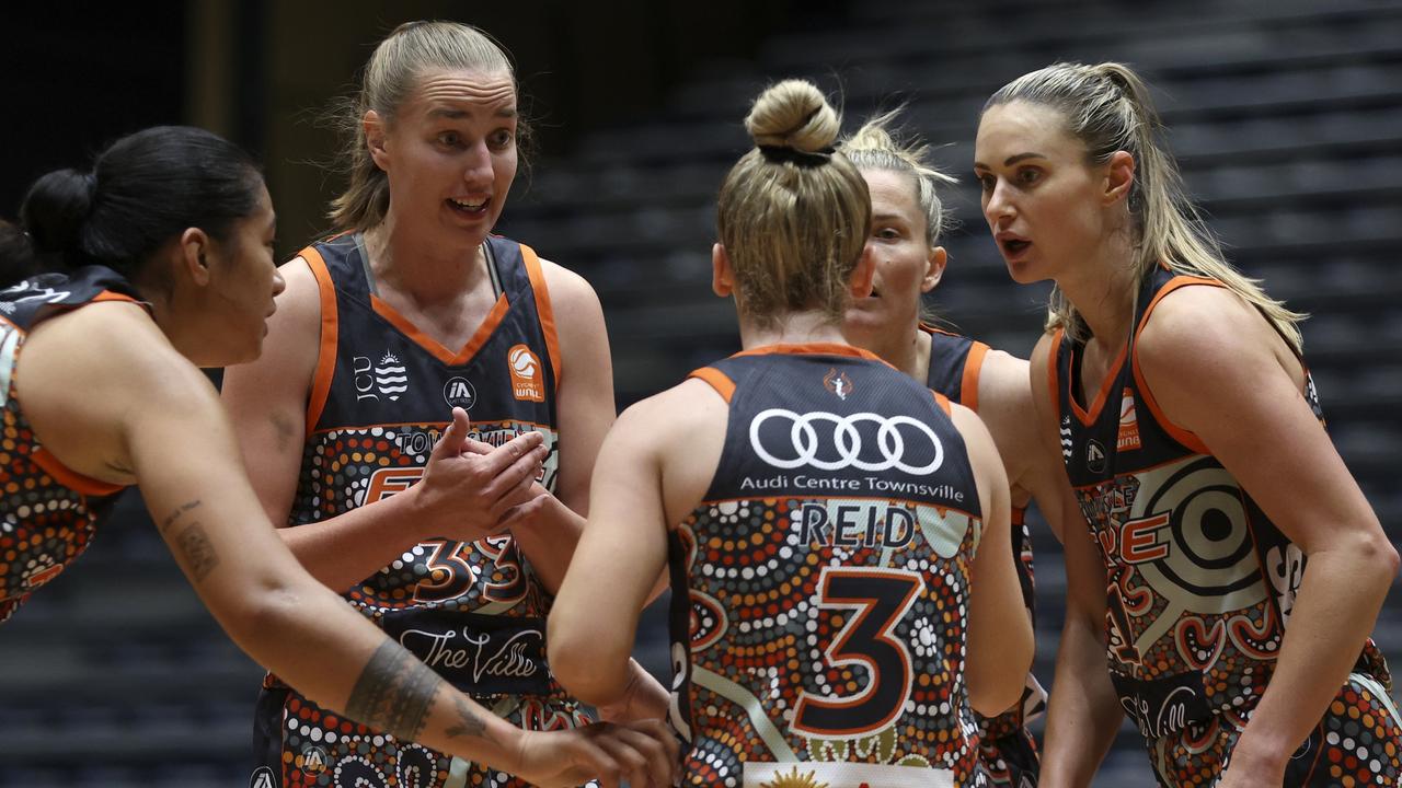 Mikaela Ruef talks to her teammates. (Photo by Martin Keep/Getty Images)