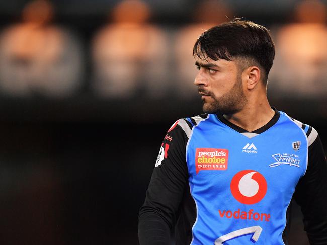 ADELAIDE, VICTORIA - JANUARY 21: Rashid Khan of the Strikers looks on during the Big Bash League match between the Adelaide Strikers and the Hobart Hurricanes at Adelaide Oval on January 21, 2019 in Adelaide, Australia.  (Photo by Daniel Kalisz/Getty Images)