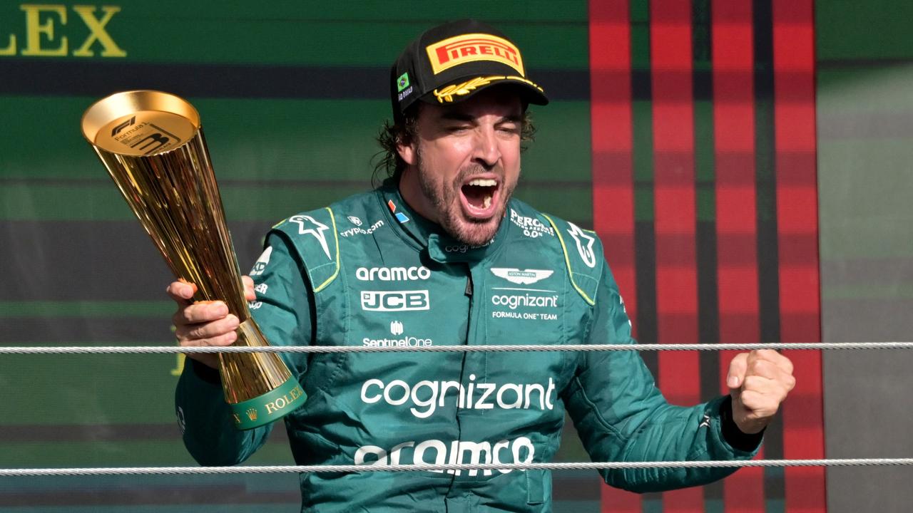 F1 news 2024: Fernando Alonso commits to Aston Martin, won't replace Lewis  Hamilton at Mercedes