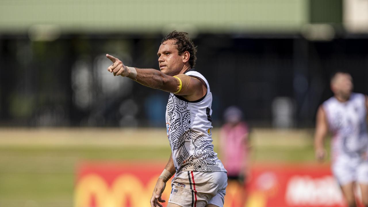 Steven Motlop playing for Southern Districts against the Tiwi Bombers in Round 16 of the 2024-25 NTFL season. Picture: Pema Tamang Pakhrin