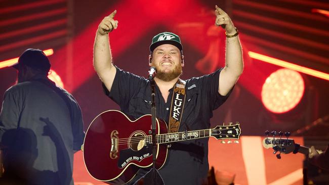 Luke Combs has announced he will perform at Brisbane's Suncorp Stadium on January 24 and 25, 2025. Photo: David Bergman