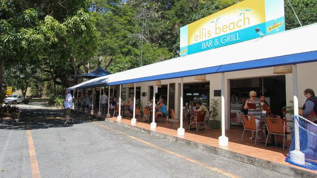 The gorgeous beachfront setting of Ellis Beach Bar and Grill.