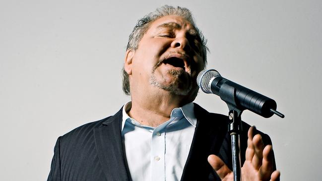 Doug Parkinson will be remembered for his powerful raspy voice.