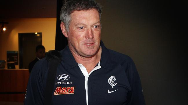 Stephen Icke during his time as Carlton football manager.