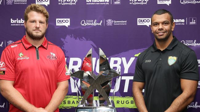 James Slipper and Kurtley Beale with the trophy. Photo: Tertius Pickard/Photosport