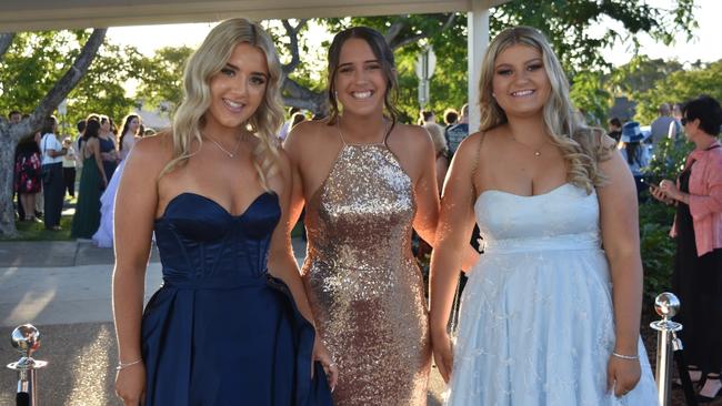 Amelia Easy, Taylor Vlieg and Hayley Boettcher at the Mountain Creek State High School formal on November 18, 2022. Picture: Sam Turner