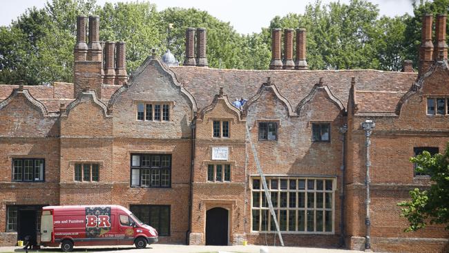 Celebrity chef Jamie Oliver has moved into this impressive mansion in Essex. Picture: SplashNews.com