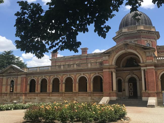 Goulburn courthouse - where an inquest into the death ofgrazier Barry Lowe is being held this week. Mr Lowe was beaten to death in his Boorowa house sometime between the evening of November 5 and the morning of November 7, 2012. Police say they have no idea who killed him. Source: News Corp Australia