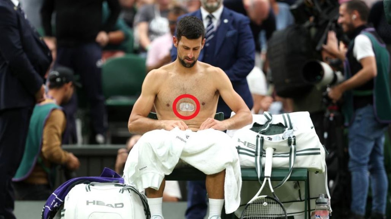 Djokovic wearing a device at the 2023 Wimbledon tournament. Photo: Getty Images