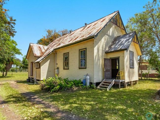 1855 Sextonville Road, Dyraaba.