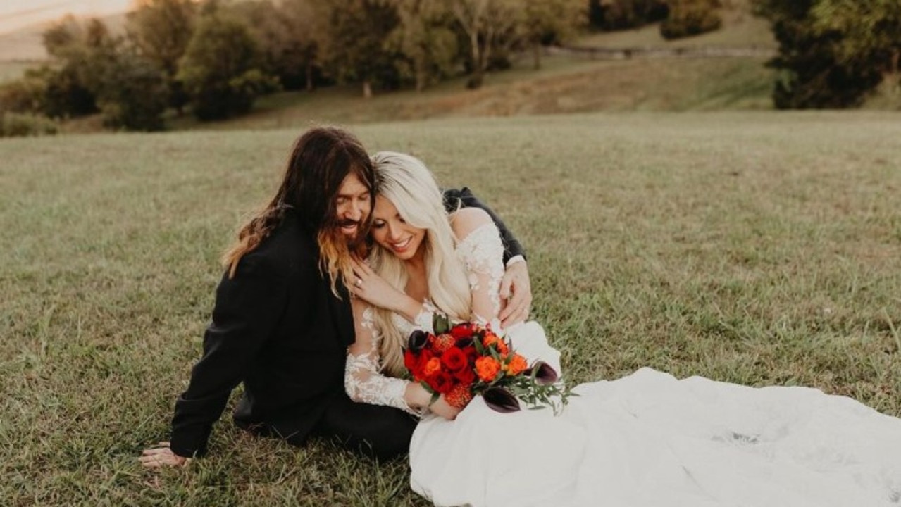 Billy Ray Cyrus and Johanna Hodges aka Firerose were only married for seven months.