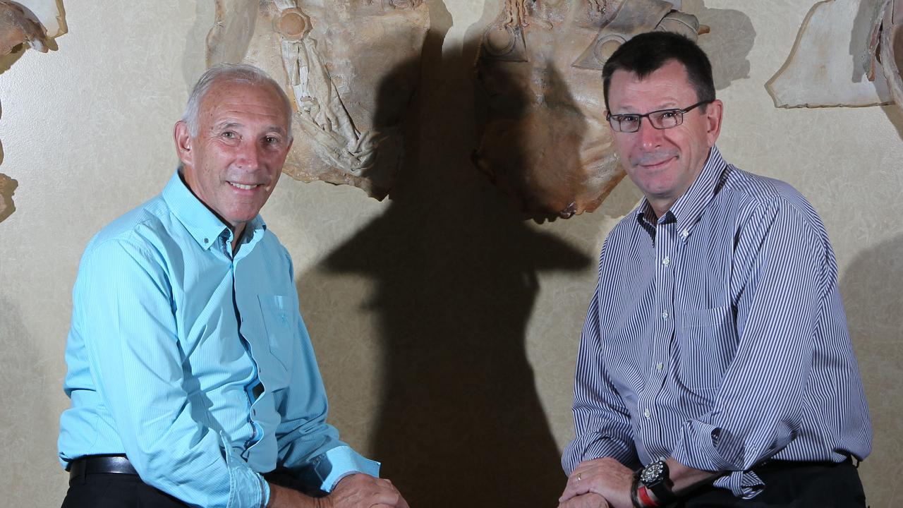 Phil liggett and store paul sherwen