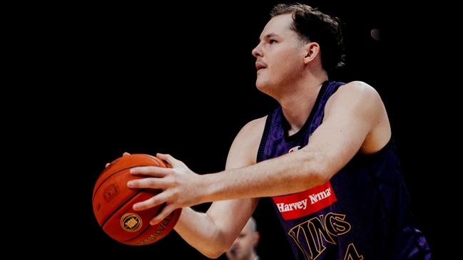 Jason Spurgin attempts a shot for the Sydney Kings on his NBL debut. Picture: Kris Saad