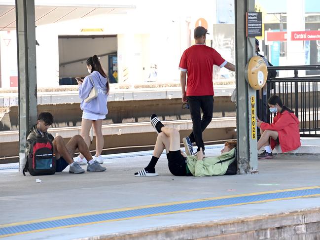 Sydney commuters are being warned of major delays. Picture: NCA NewsWire / Jeremy Piper