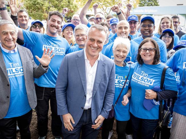 Tim Wilson celebrates after defeating Zoe Daniel in the seat of Goldstein. Picture: Jake Nowakowski