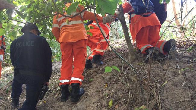 The search continues for missing backpacker Theo Hayez. Picture: Marc Stapelberg