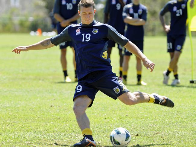 Mitchell Duke at Mariners training. 