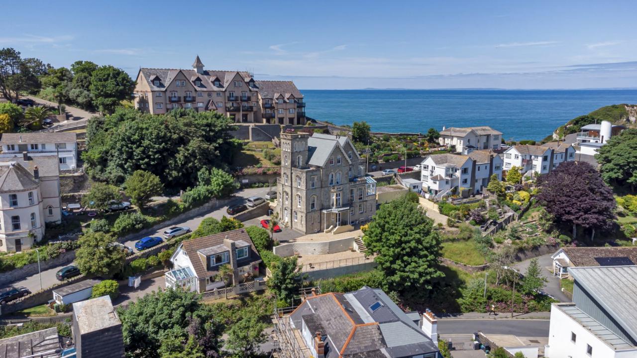 View of the spectacular grounds of Galia Grainger’s home.