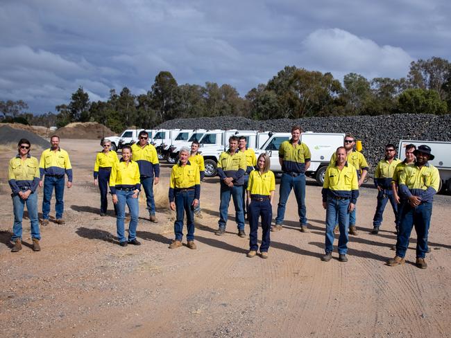 Central Highlands Regional Council has made a significant investment in eight Landcruiser utes to travel the region to fix and service the machinery working on the roads, saving Council about $50,000 per month in labour-hire costs.