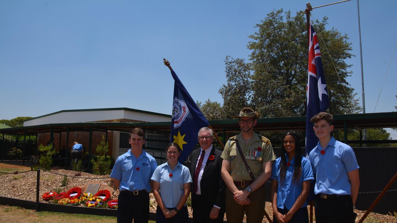 UNVEILING: Kingaroy Remembrance Day Service guest speaker and former student Maj Craig Campbell and Mayor Keith Campbell with Kingaroy State High School 2020 leaders Lachlan Hansen-Crawford, Olivia Eriksen, Asha Cooper and Toby Schmidt at the school's new memorial wall. (Photo: Jessica McGrath)