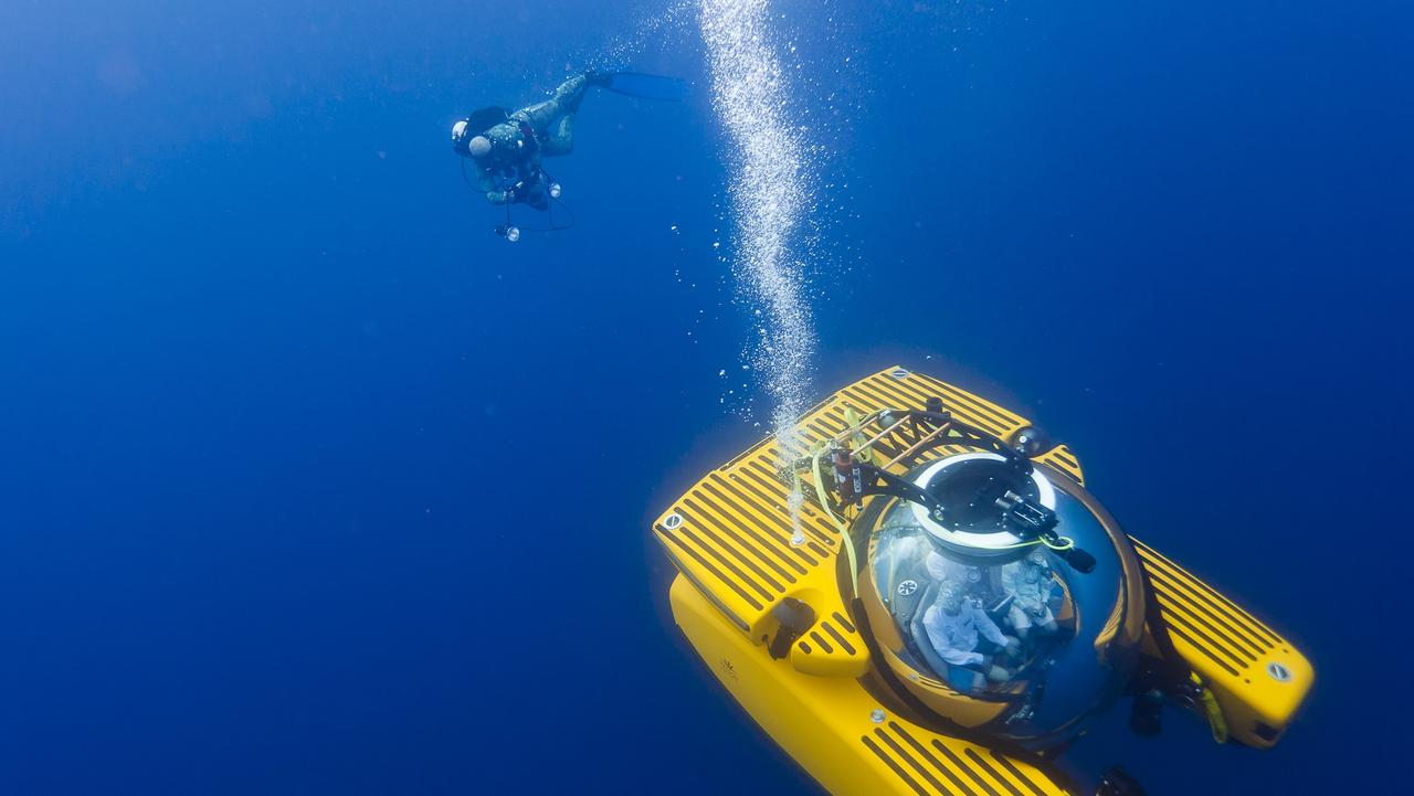 Welcome to : The Deepest DEEP-SEA Dive in History