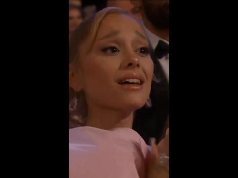 Oscars performance brings audience to tears
