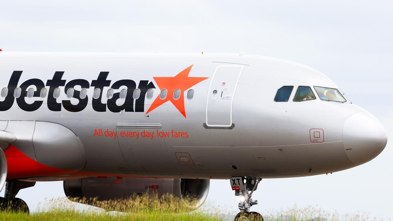 Jetstar makes huge call in tech outage chaos