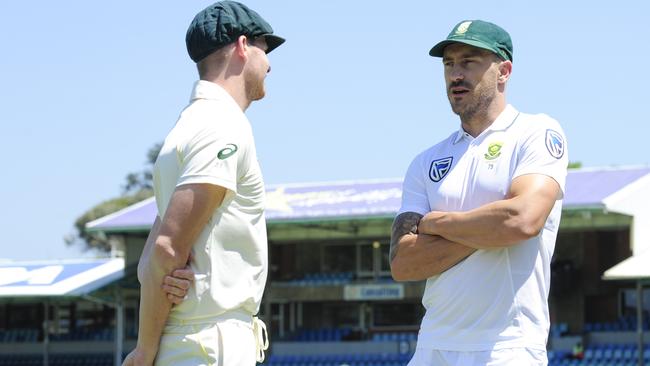 Steve Smith and Faf du Plessis. Picture: Getty Images.