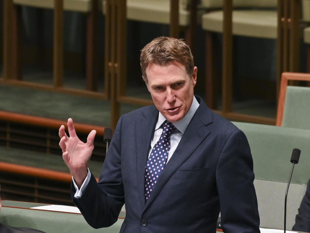 Former Attorney-General Christian Porter has lost an appeal in the Federal Court over the court‘s decision to remove his lawyer Sue Chrysanthou SC from his defamation case against the ABC.
