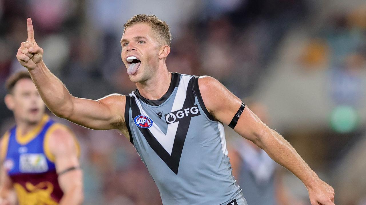 Dan Houston traded to Collingwood in threeteam trade with Port