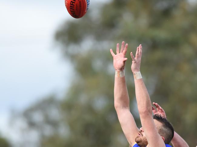 EFL (Div 4) semi-final: Glen Waverley Hawks v Donvale at Walker Park, Mitcham. No 7 Jesse Dunne marks in front for Glen Waverley.  Picture: Lawrence Pinder