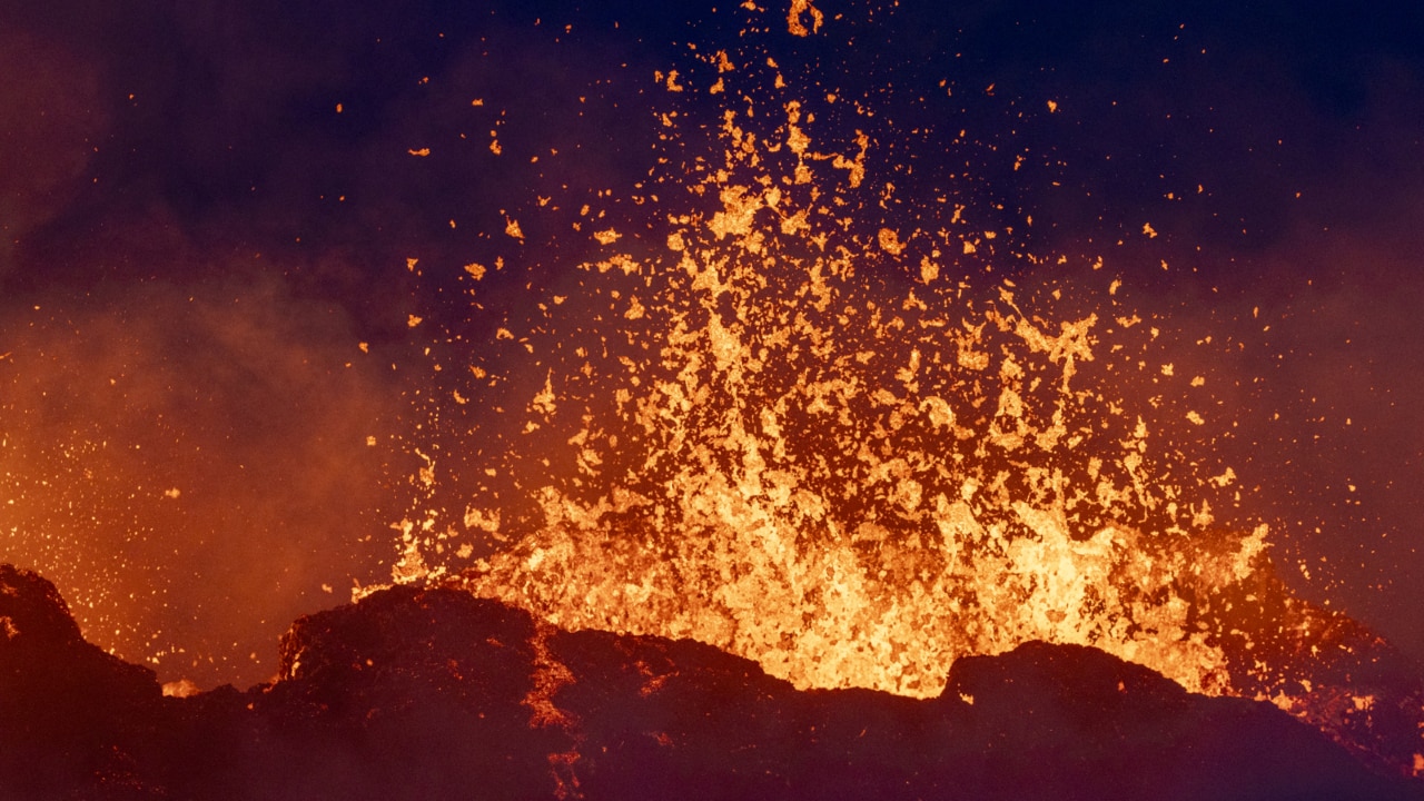 Incredible footage of a volcano eruption near Iceland’s capital | Sky ...