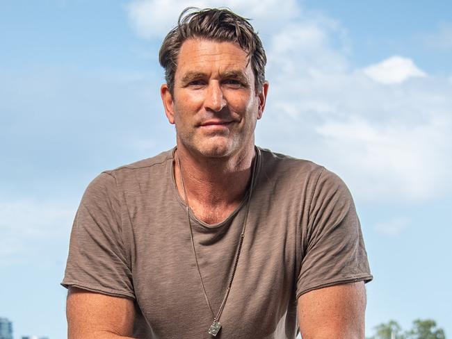 09-03-2021 Singer-songwriter Pete Murray pictured at Newstead House has released his new EP "The Night" on March 5. PICTURE: Brad Fleet