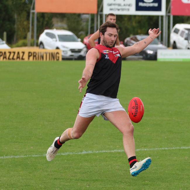 Warragul coach Jed Lamb had four players under player point allocations after round 1 this year. Picture: Supplied