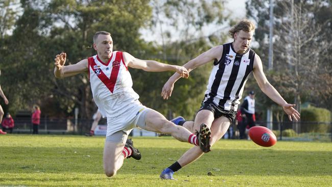 Narre Warren spearhead Will Howe. Picture: Valeriu Campan