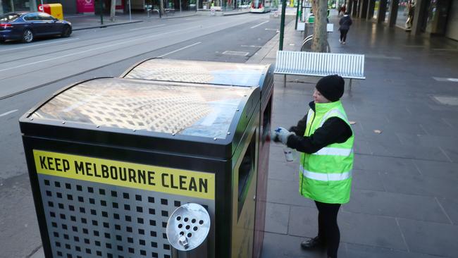 Empty Melbourne streets as the city descends into its second lockdown. Picture: David Crosling