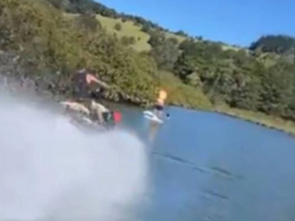 Video shows jet skier taking out paddle boarder in Auckland.