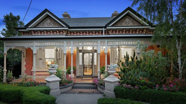 Leave the crowded city behind for a slice of a more relaxed way of living in Bendigo.