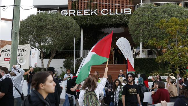 Pro Palestine protesters pictured outside The Greek Club where the Prime Minister Anthony Albanese spoke at an ALP fundraising dinner. (Image/Josh Woning)