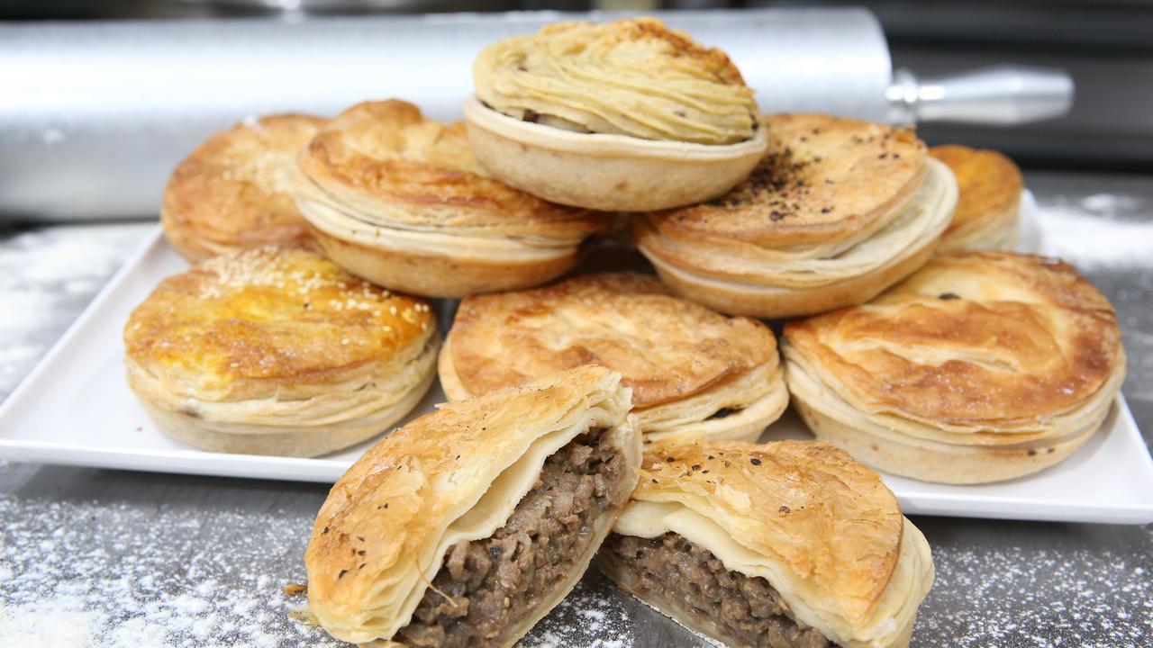 The Best Meat Pie You'll Love To Eat - Yummieliciouz