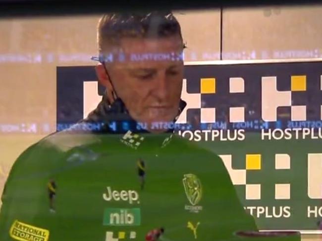 Damien Hardwick was not happy. Photo: 7AFL.