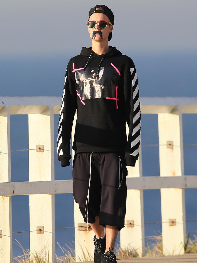 Justin Bieber spotted skating around Bondi. Picture: KHAPGG/Matrix