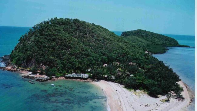 Aerial view of Double Island off coast from Cairns back in 2002.