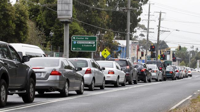 Dorset Rd Croydon near Maroondah Highway intersection.