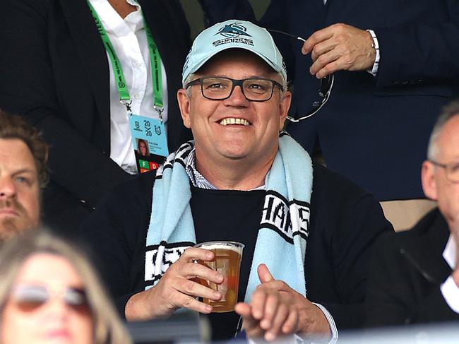 Scott Morrison’s beer at the footy told the community they can feel safe. Picture. Phil Hillyard